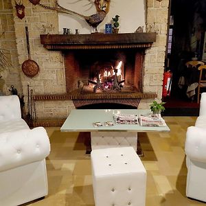Logis Hotel Saint-Hubert